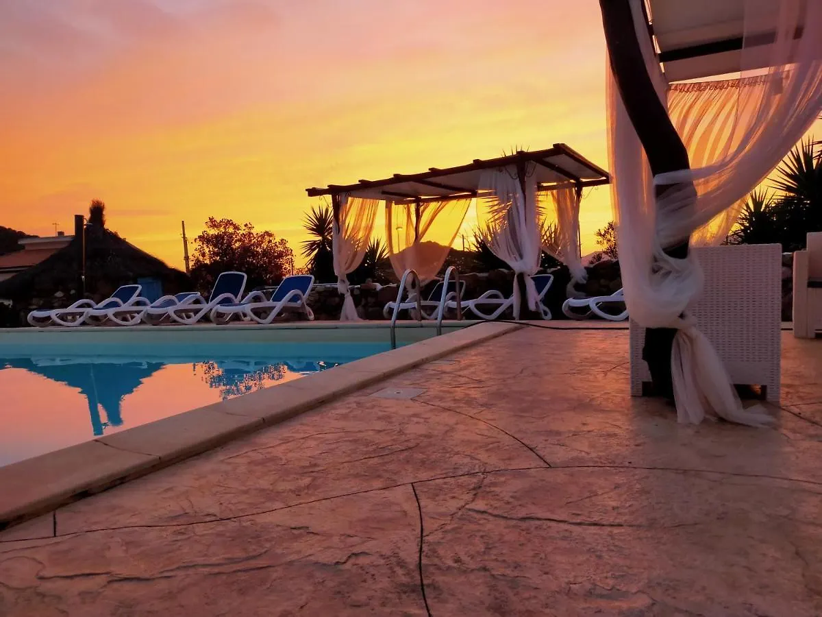 Pensionat Sa Corti De Sa Perda Piscinas Hotell
