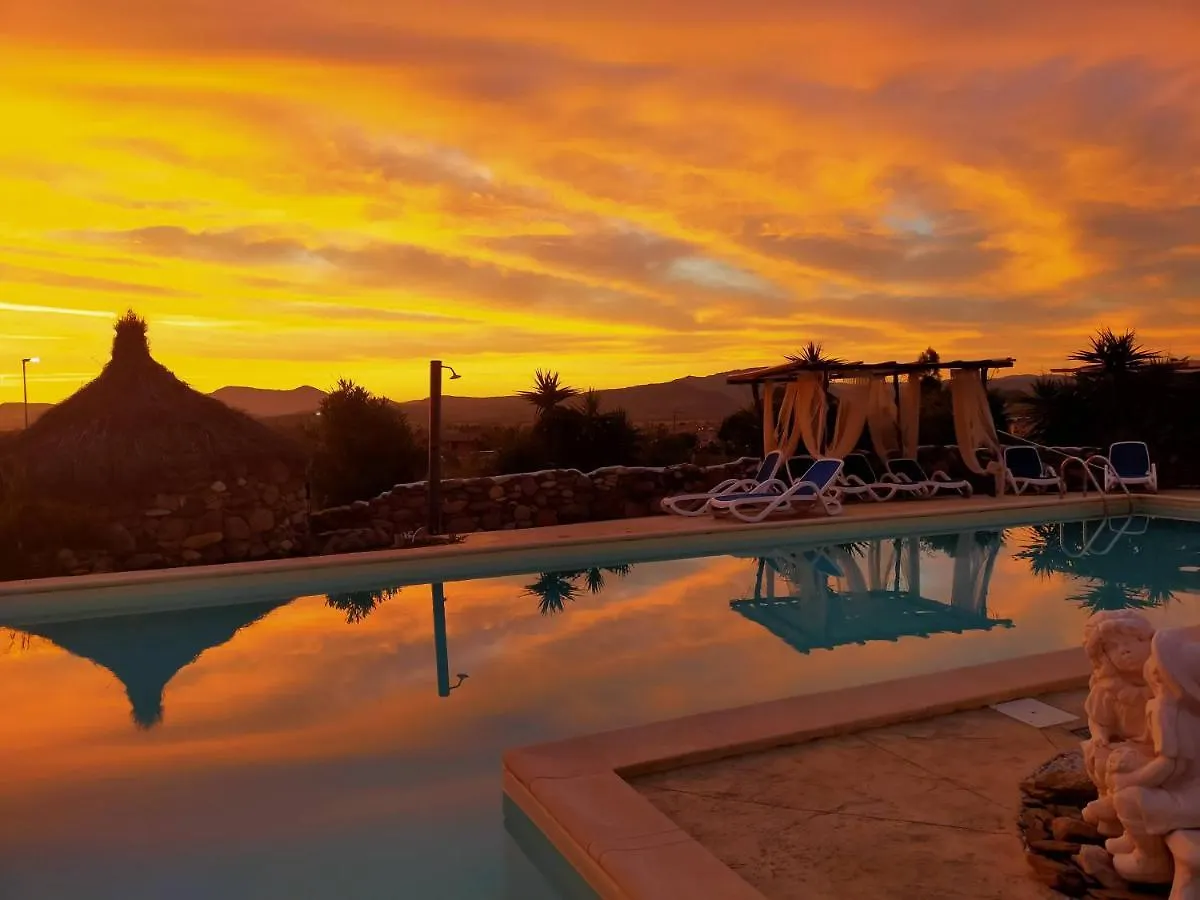 Sa Corti De Sa Perda Piscinas Hotell 3*,