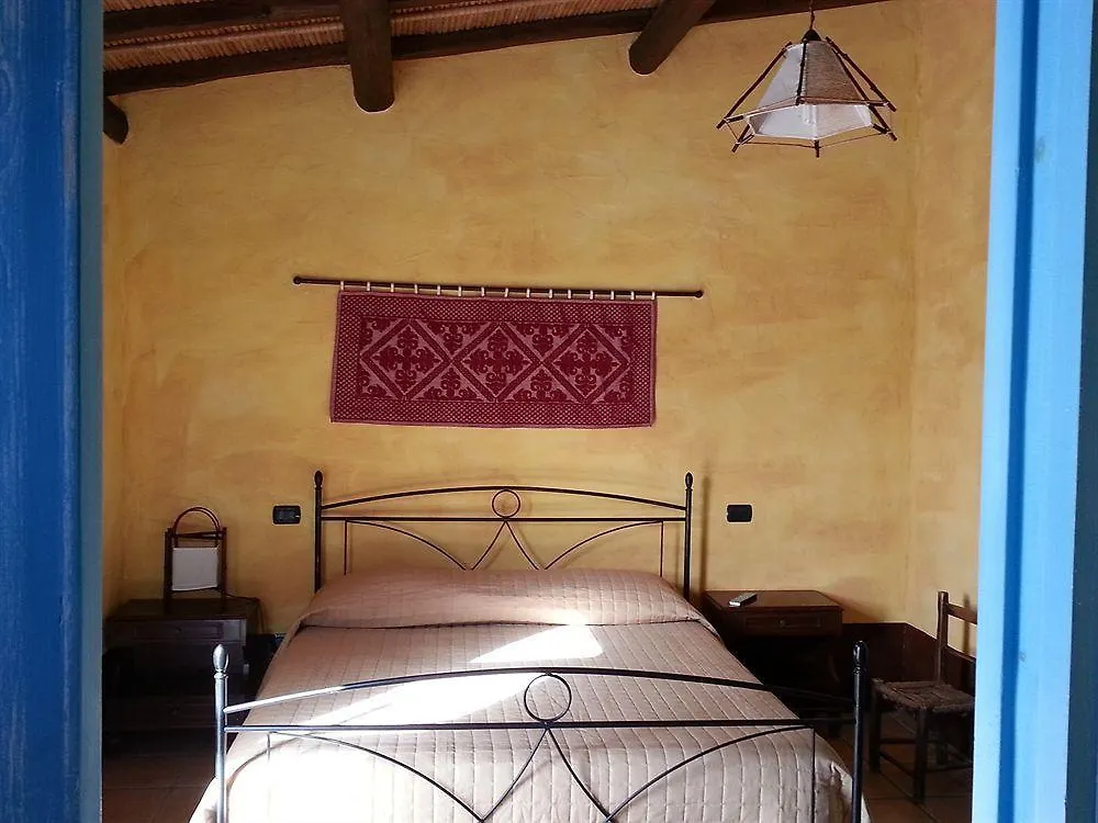 Sa Corti De Sa Perda Piscinas Hotell 3*,  Italien