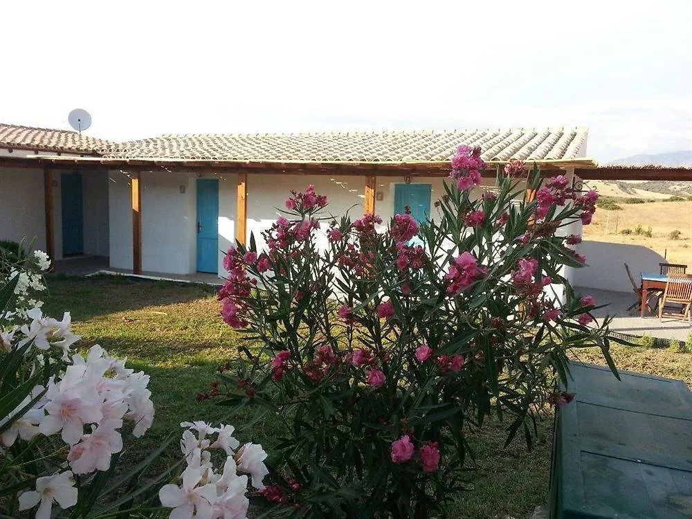 *** Pensionat Sa Corti De Sa Perda Piscinas Hotell Italien